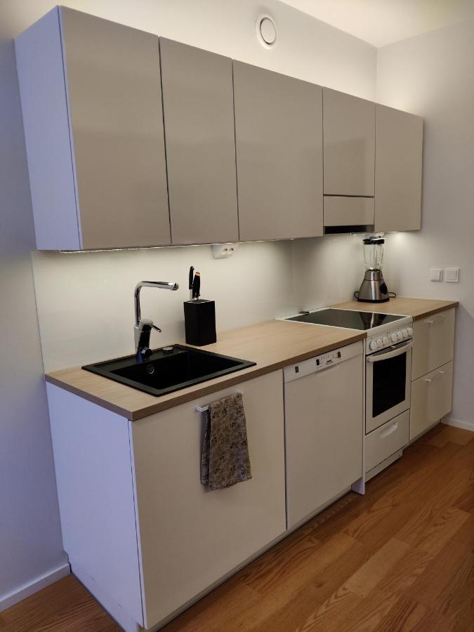 Spacious Family Apartment โรวานิเอมิ ภายนอก รูปภาพ